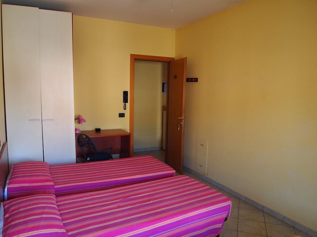 Caffetteria Dell'Angolo Hotel Borghetto Secondo Værelse billede