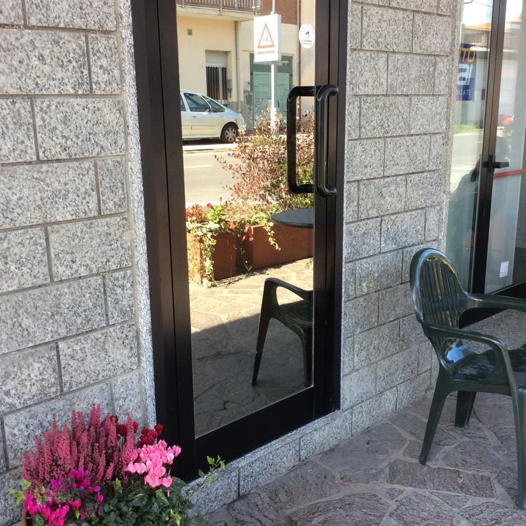 Caffetteria Dell'Angolo Hotel Borghetto Secondo Eksteriør billede